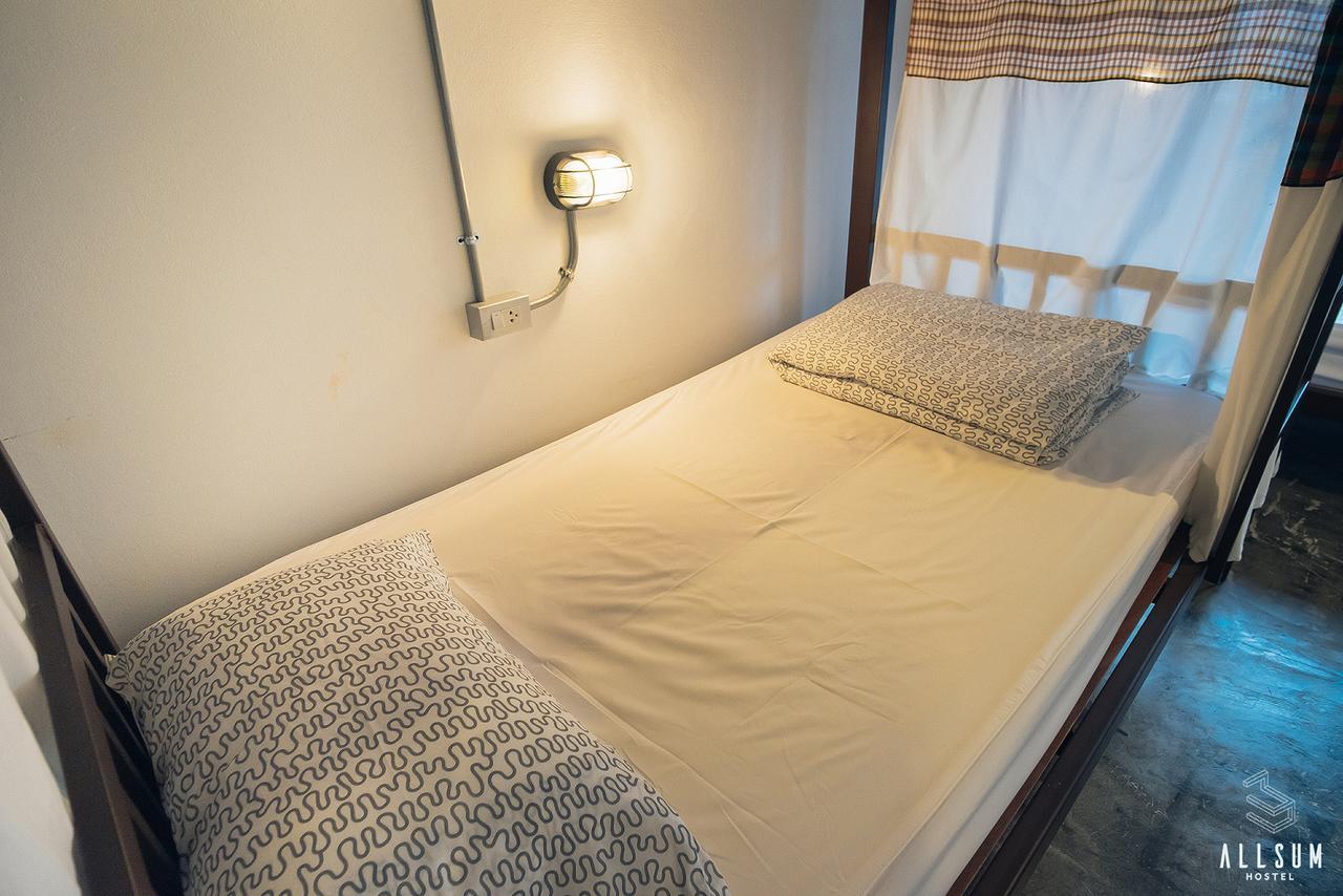 Allsum Hostel Пра Након Си Аютая Екстериор снимка