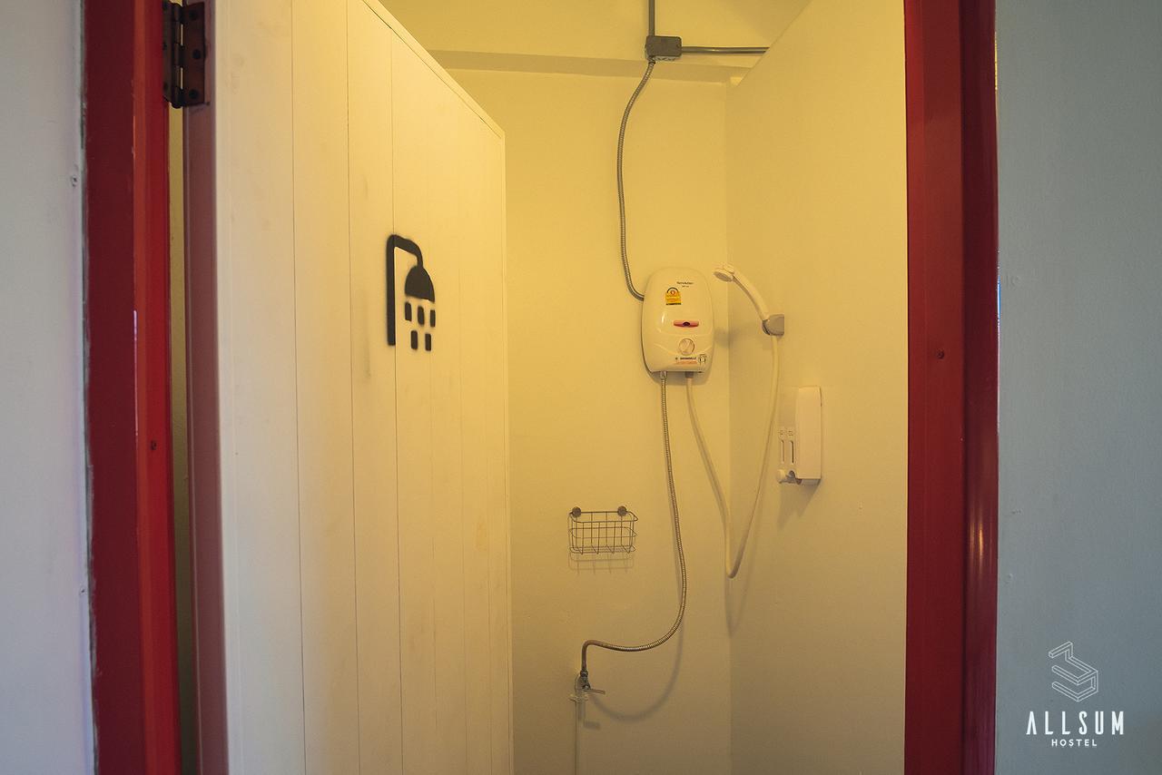 Allsum Hostel Пра Након Си Аютая Екстериор снимка